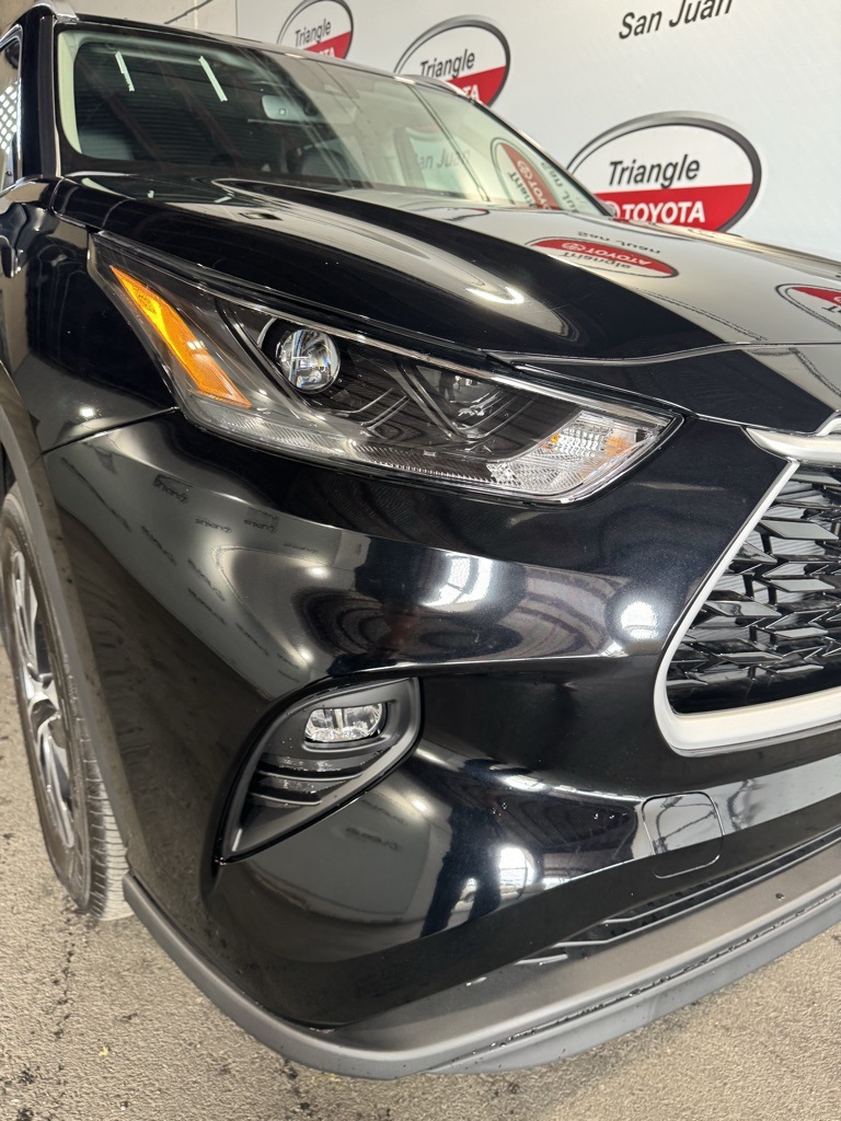 Thumbnail: 2025 Toyota Highlander - 12