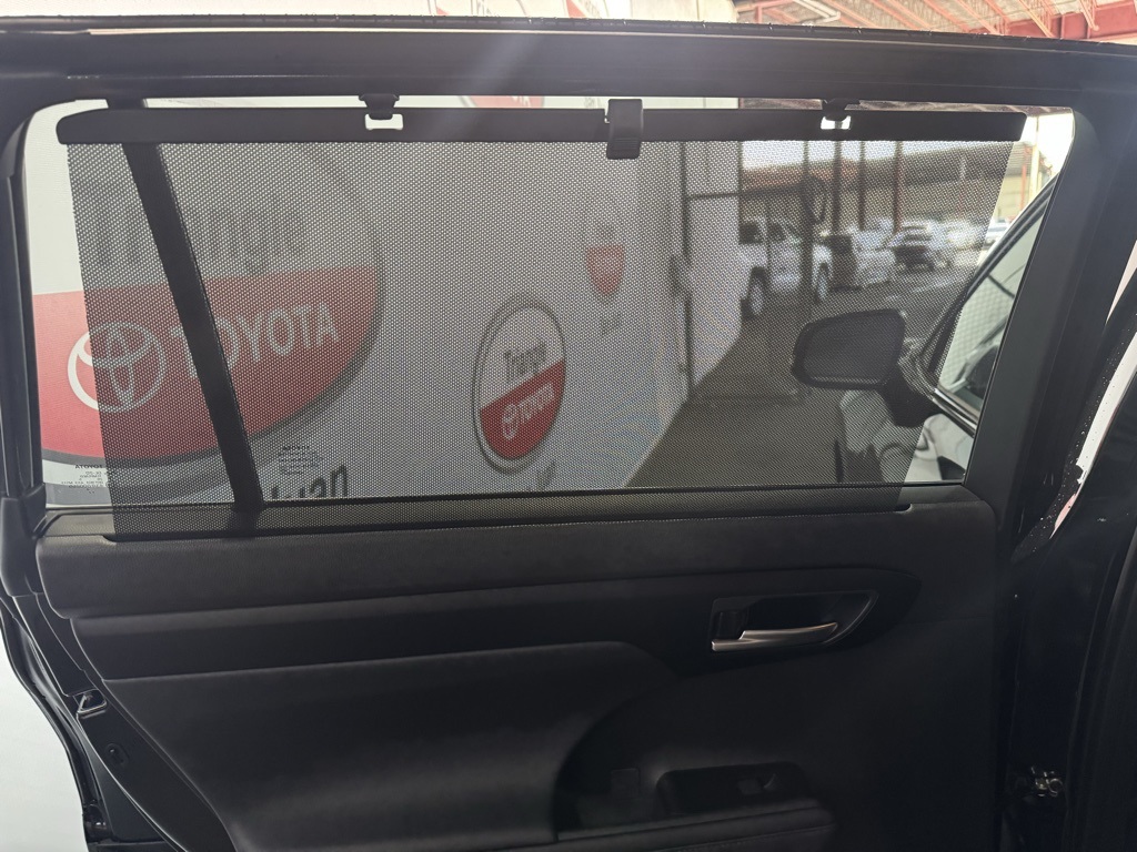 Thumbnail: 2025 Toyota Highlander - 29