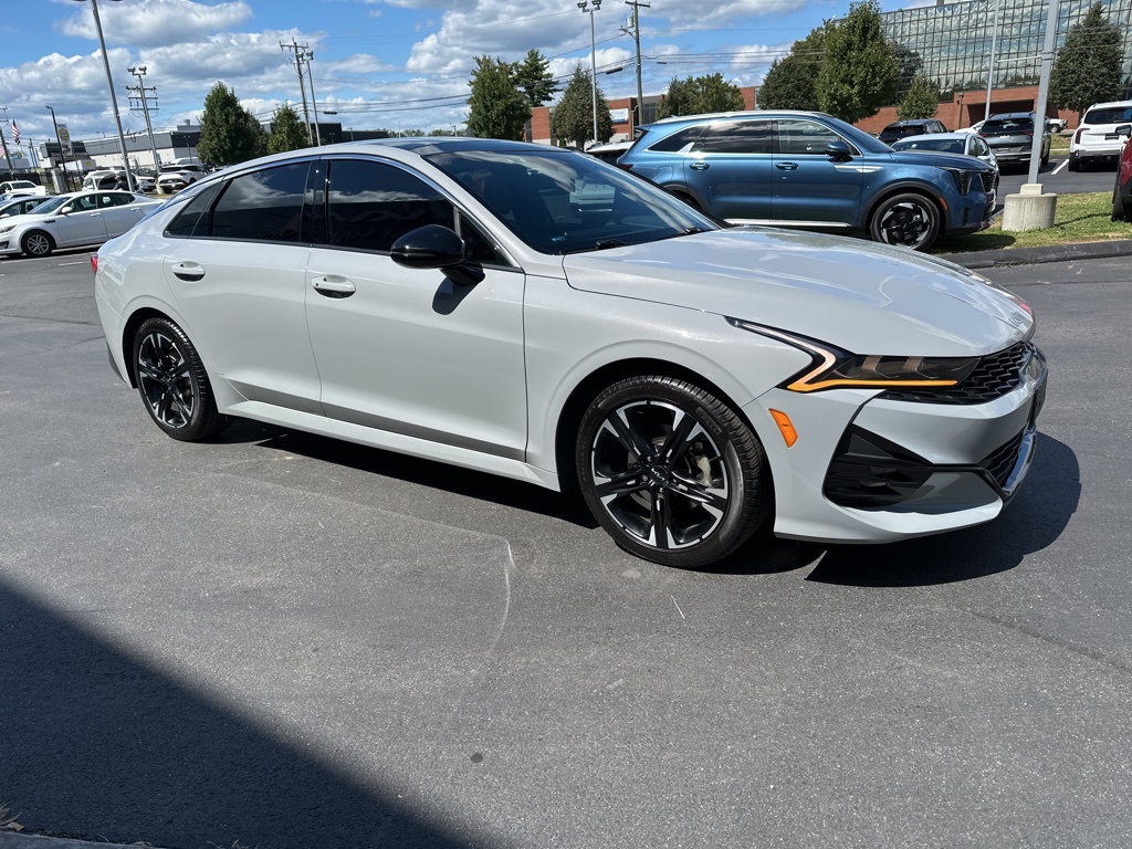 2023 Kia K5 GT-Line photo 3
