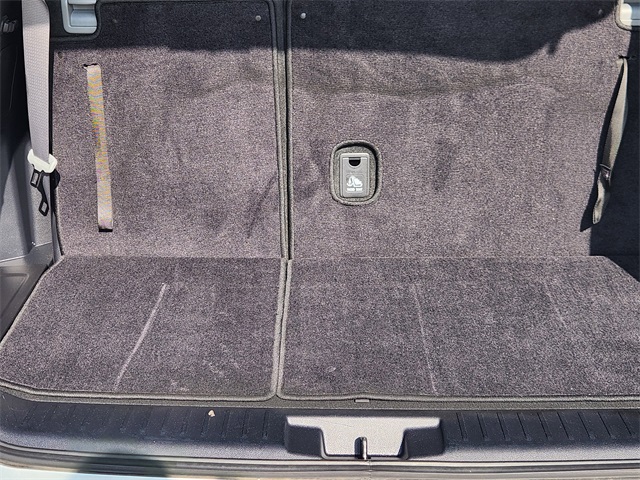 2024 Toyota Highlander LE photo 27