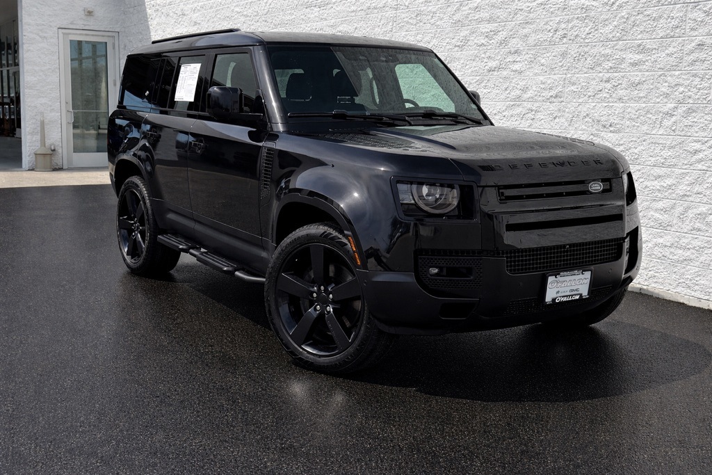 2023 Land Rover Defender 130 SE AWD