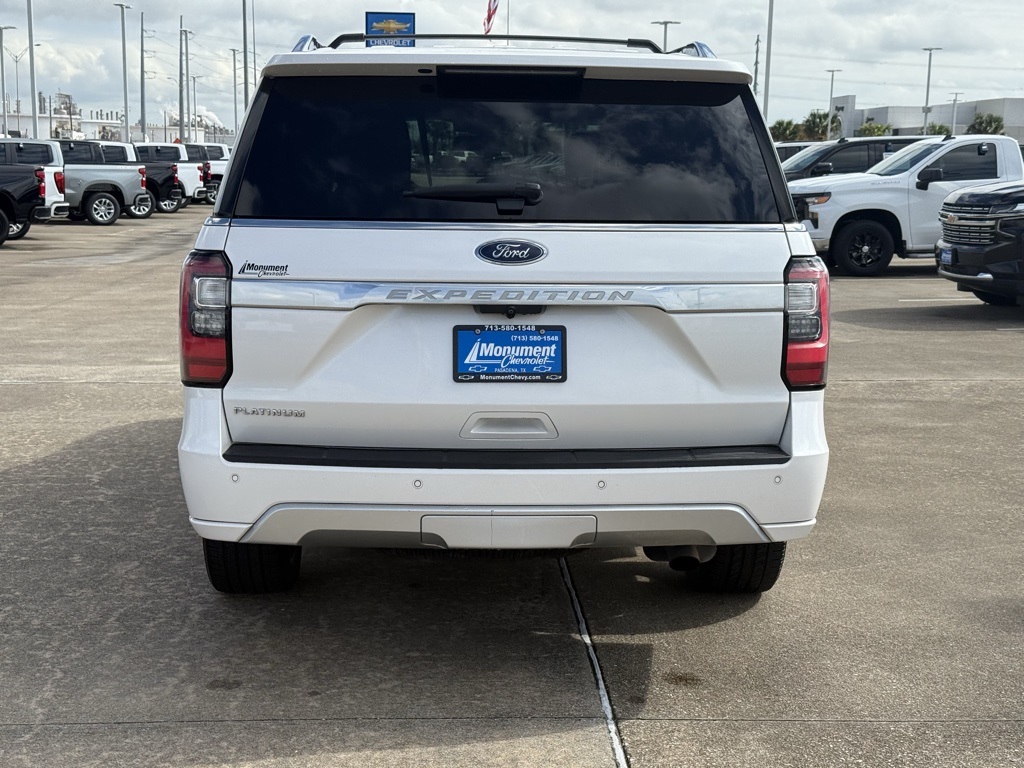 2019 Ford Expedition Platinum White at Ultimate Motorsports