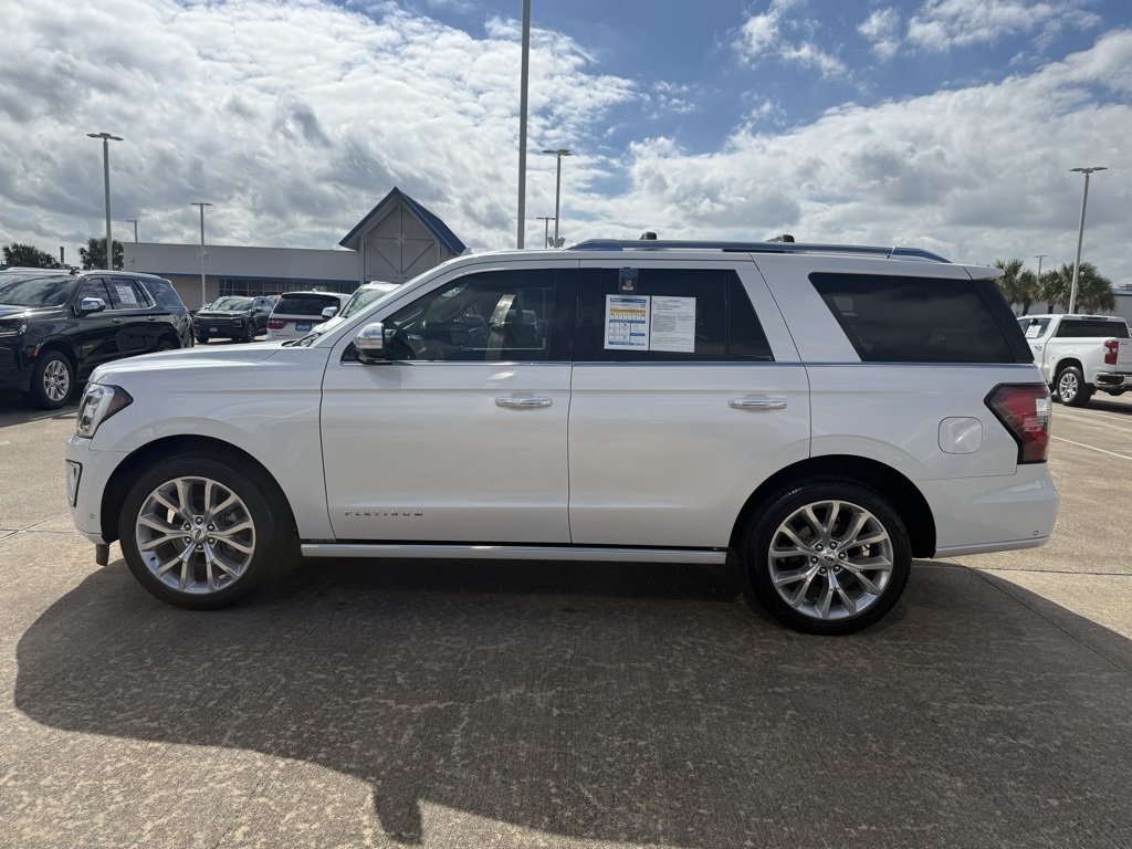 2019 Ford Expedition Platinum White at Ultimate Motorsports