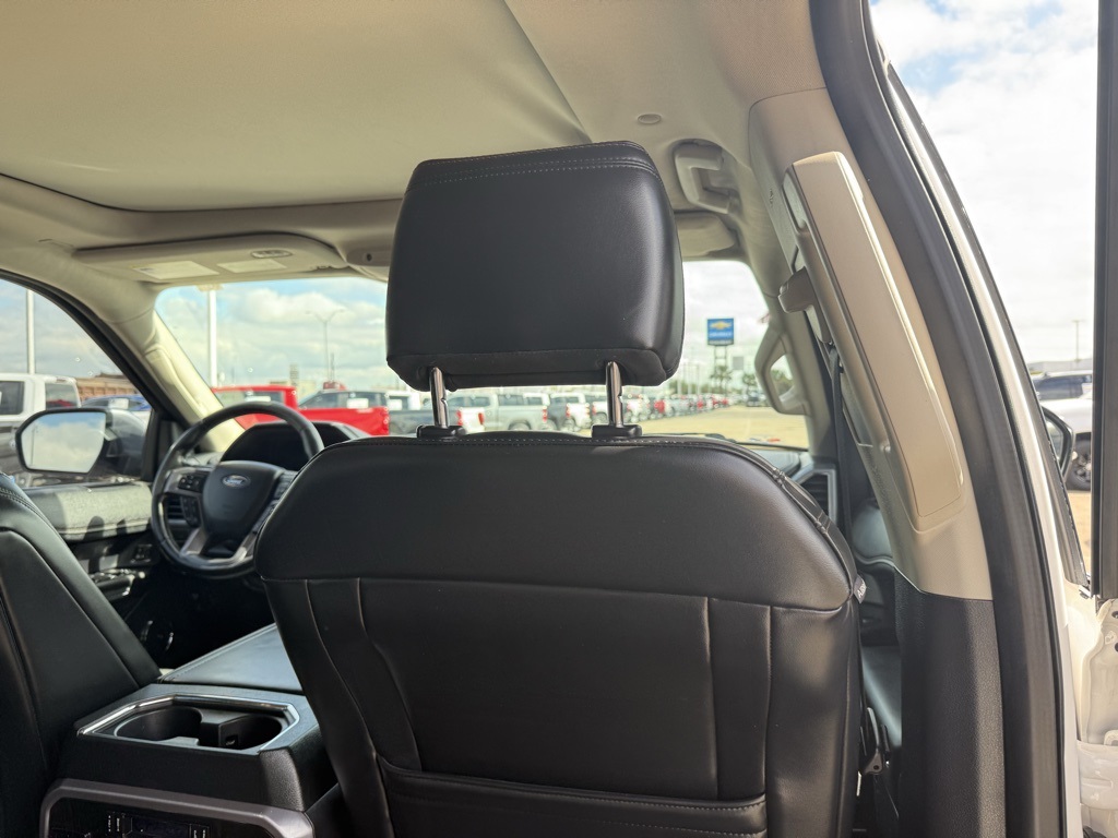 2019 Ford Expedition Platinum White at Ultimate Motorsports