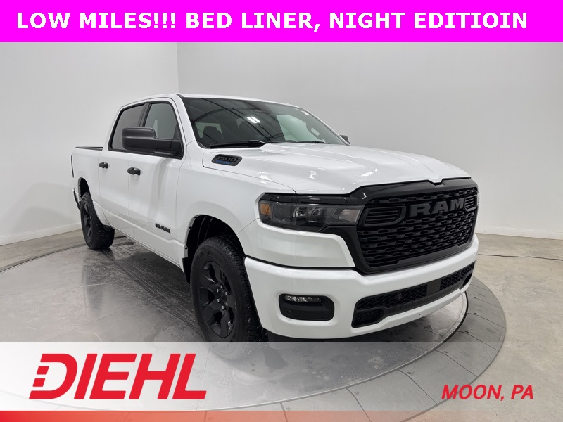 2025 RAM 1500 Tradesman Crew Cab 4WD