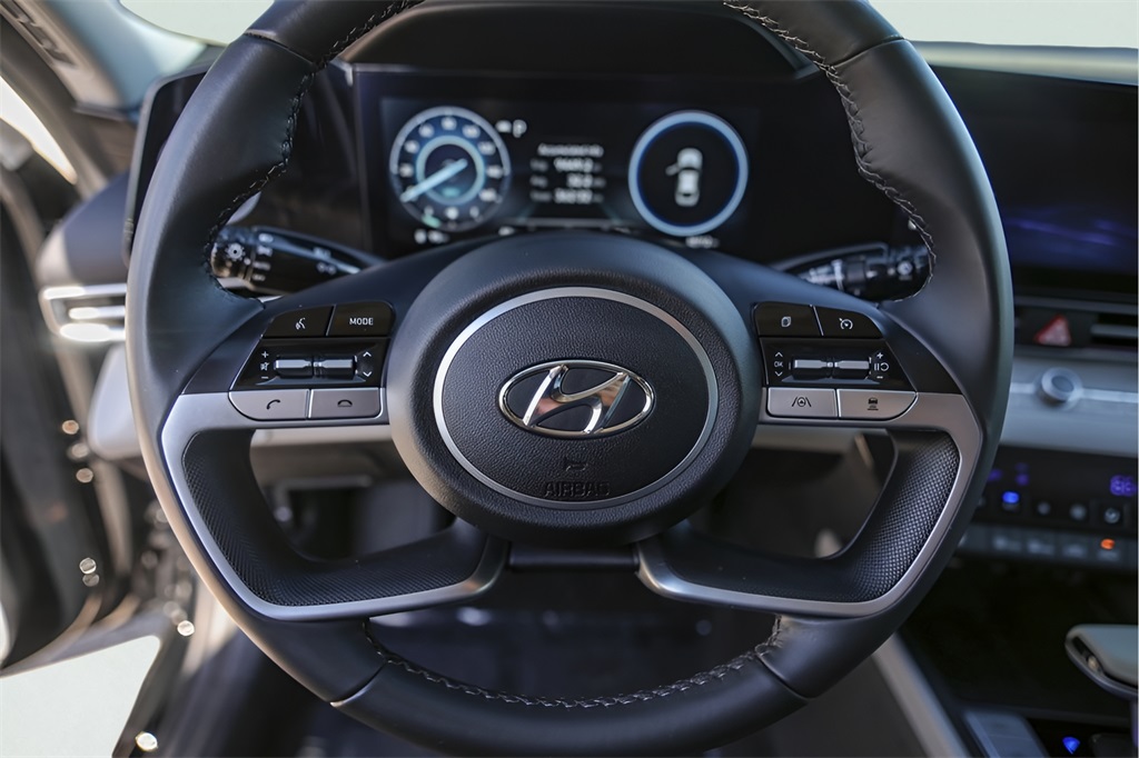 Used Car 2023 Hyundai Elantra  Limited For Sale Under $25,000 In Austin, Texas