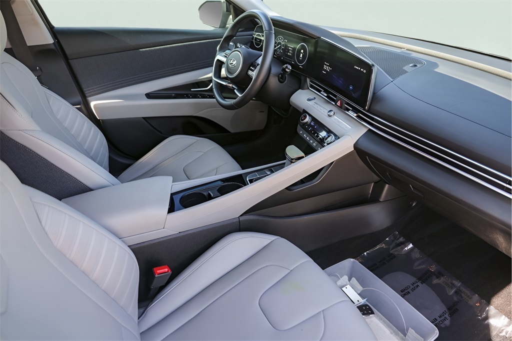 Used Car 2023 Hyundai Elantra  Limited For Sale Under $25,000 In Austin, Texas
