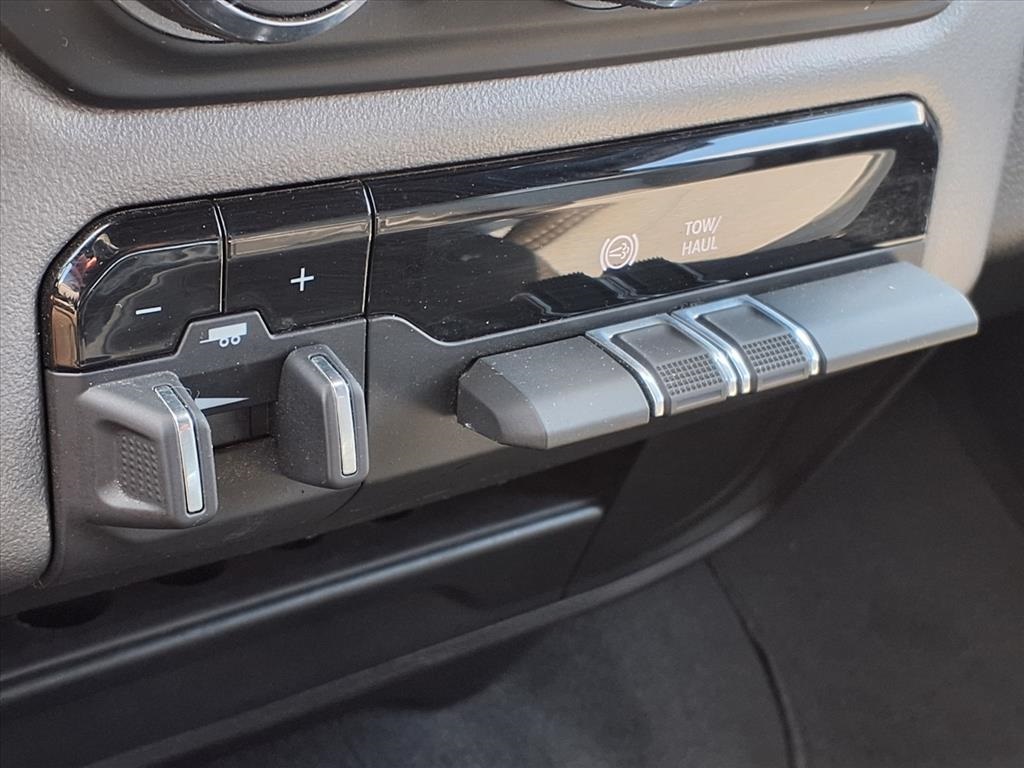 2024 Ram 2500 Big Horn - 11