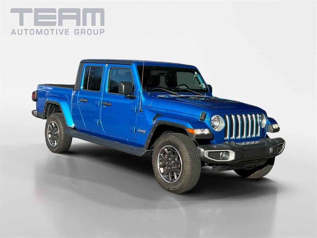 2022 Jeep Gladiator Overland Crew Cab 4WD