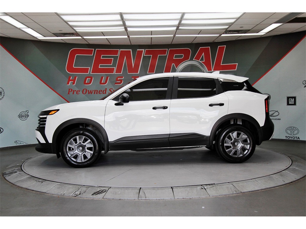 2025 Nissan Kicks S - 2