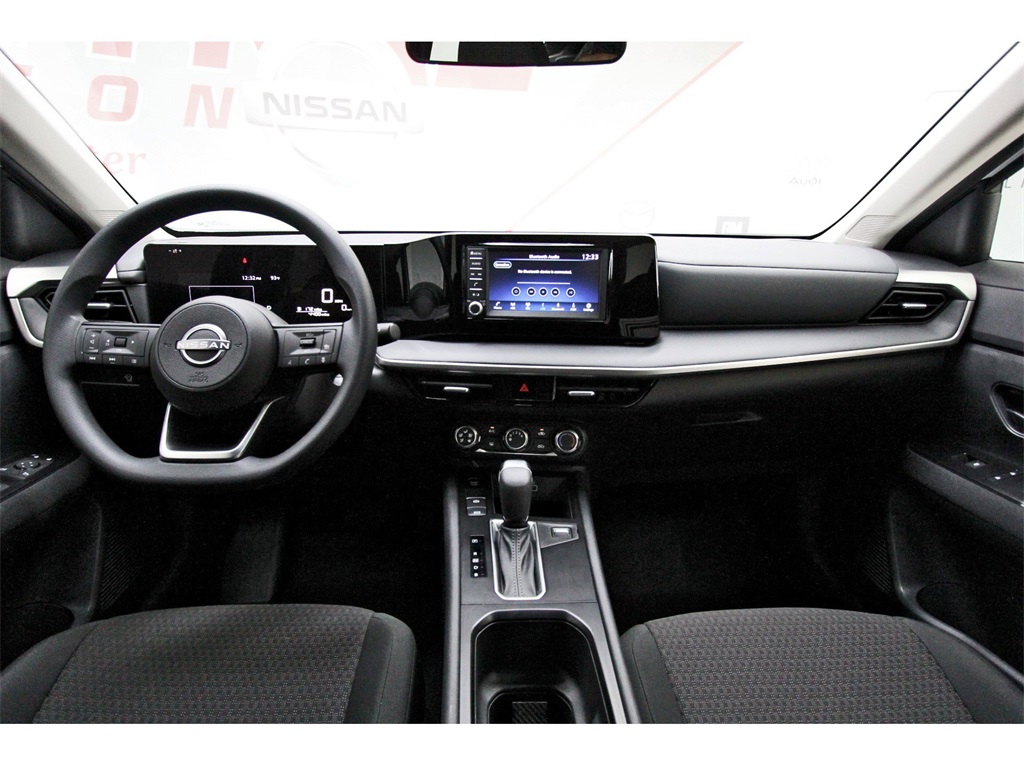 2025 Nissan Kicks S - 6