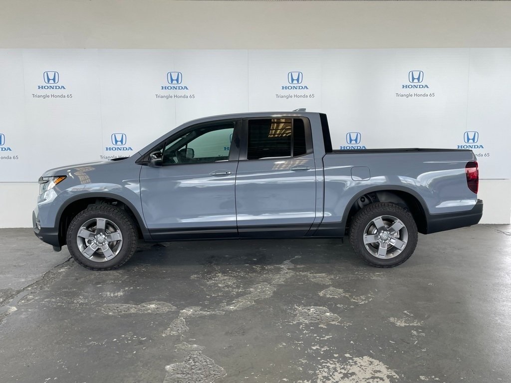 Thumbnail: 2025 Honda Ridgeline - 3