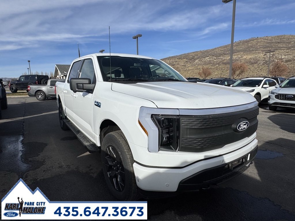 2025 Ford F-150 Lightning Flash SuperCrew AWD