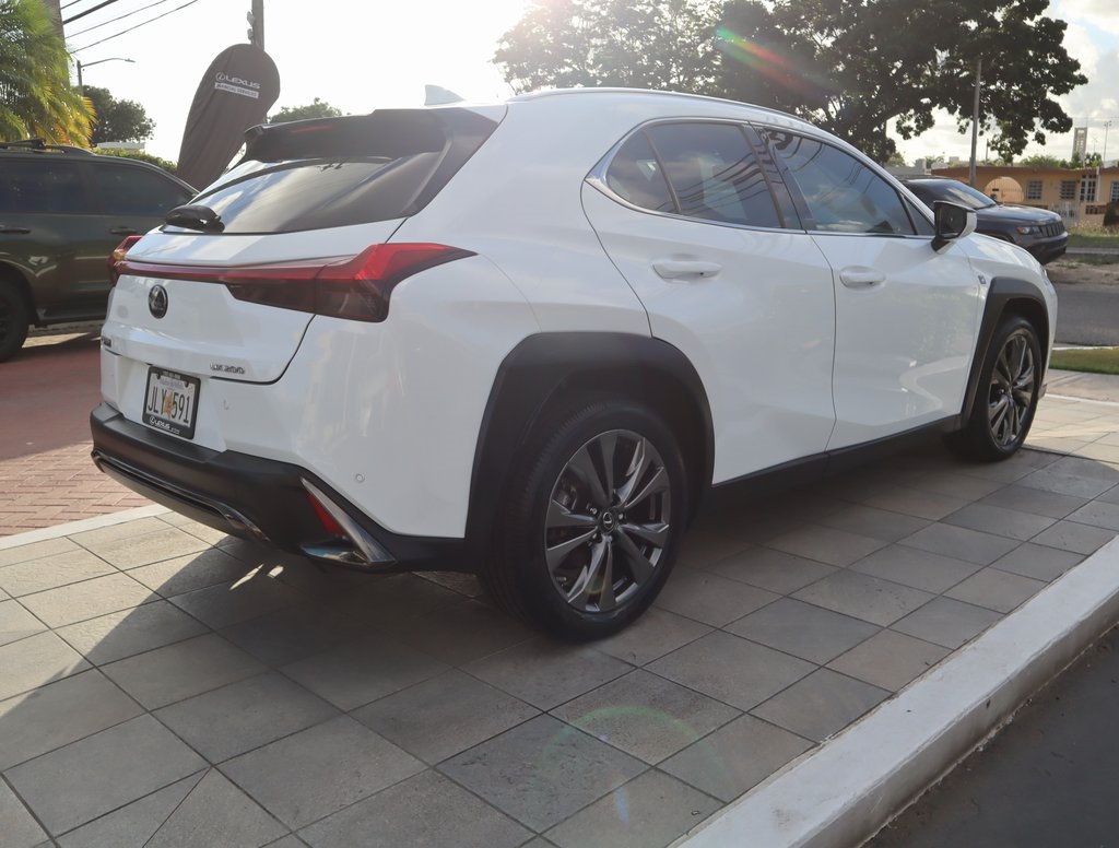 Thumbnail: 2020 Lexus UX - 5