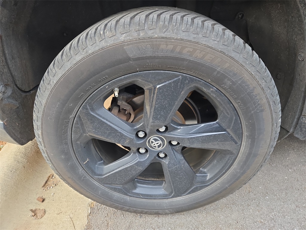 Used 2019 Toyota RAV4 Hybrid For Sale in Farmington, AR