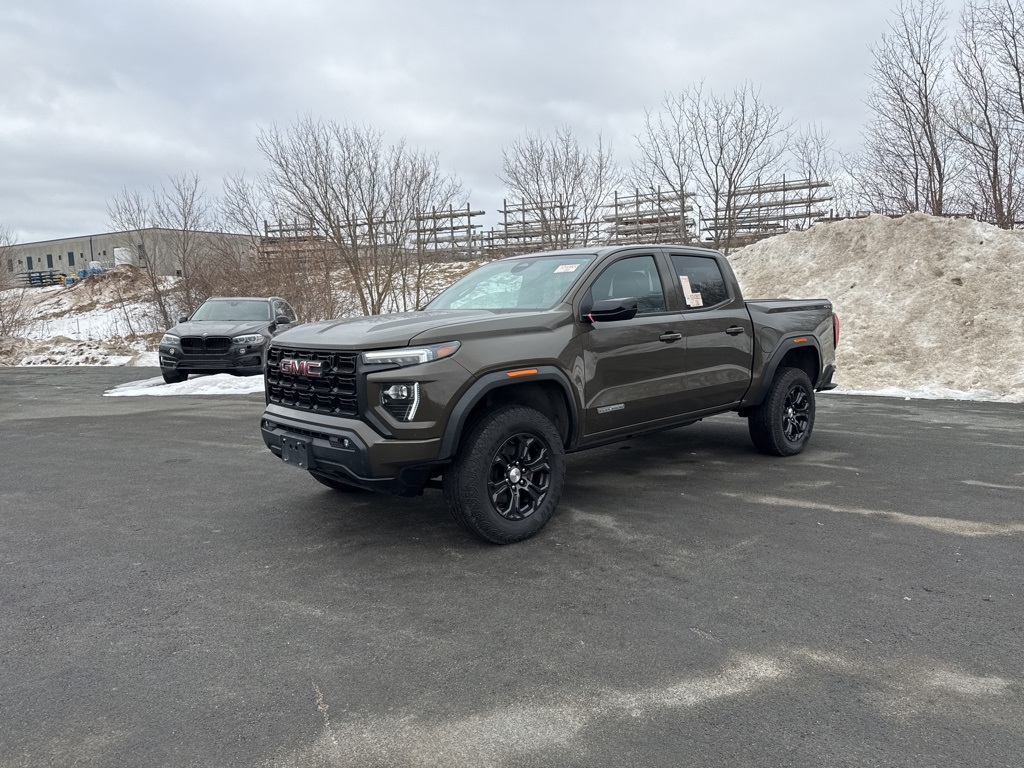 2023 GMC Canyon