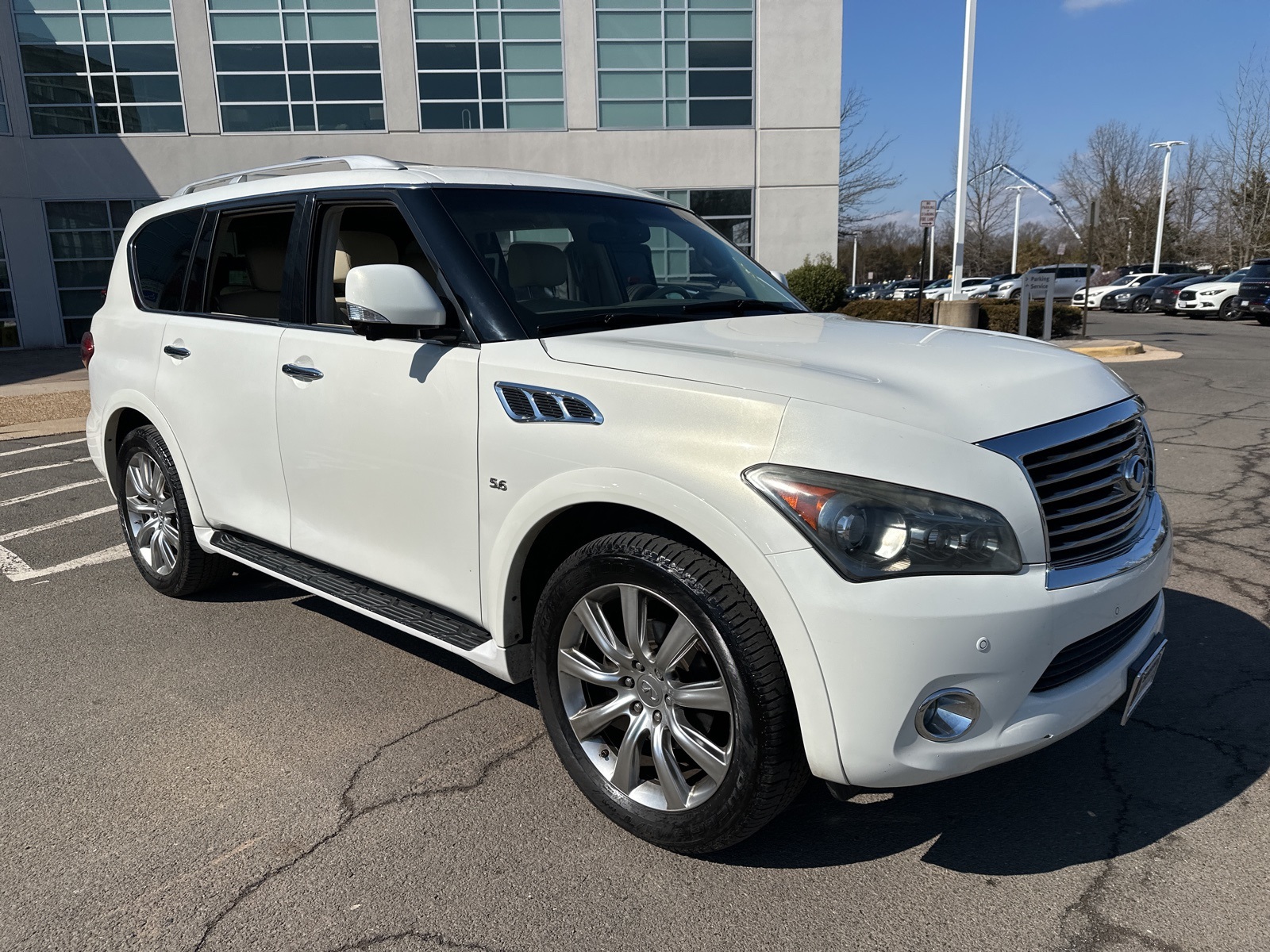 2014 INFINITI QX80 AWD