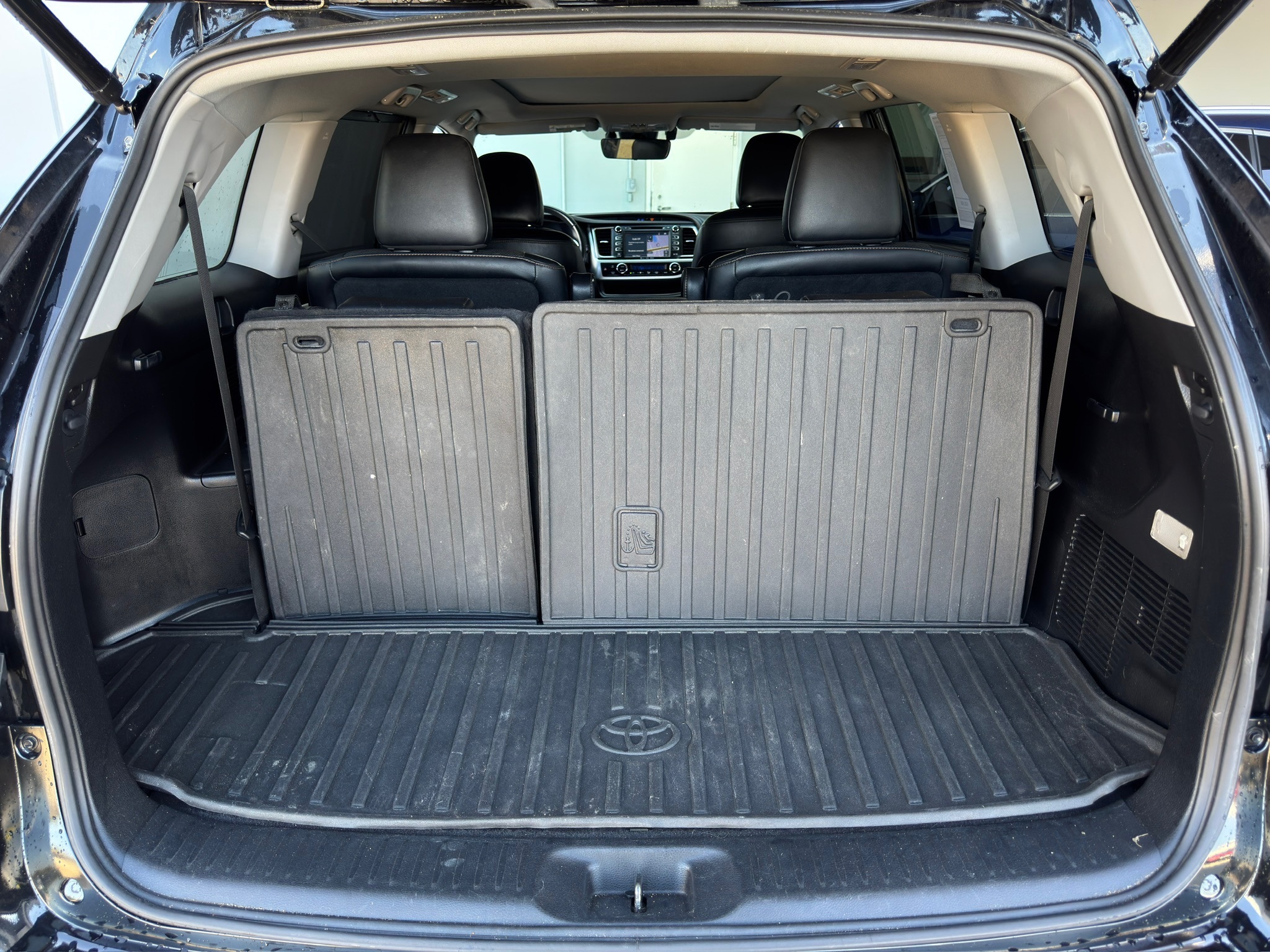 2019 Toyota Highlander Hybrid Limited Platinum Black at Gullo Toyota