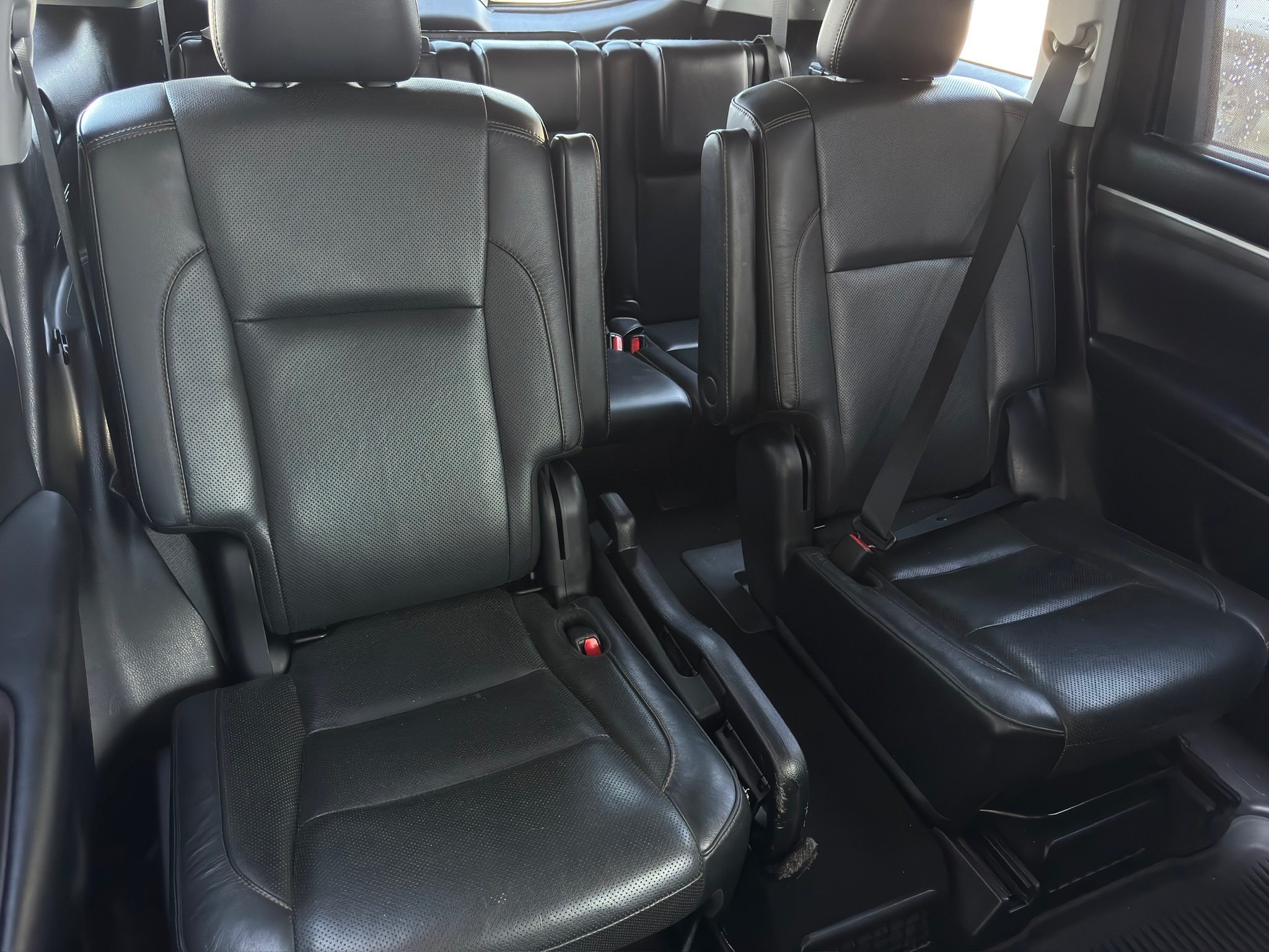 2019 Toyota Highlander Hybrid Limited Platinum Black at Gullo Toyota