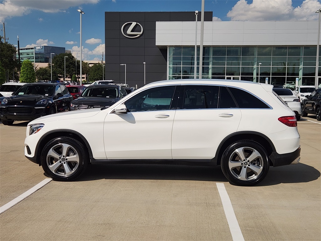 2019 Mercedes-Benz GLC GLC 300 - 3