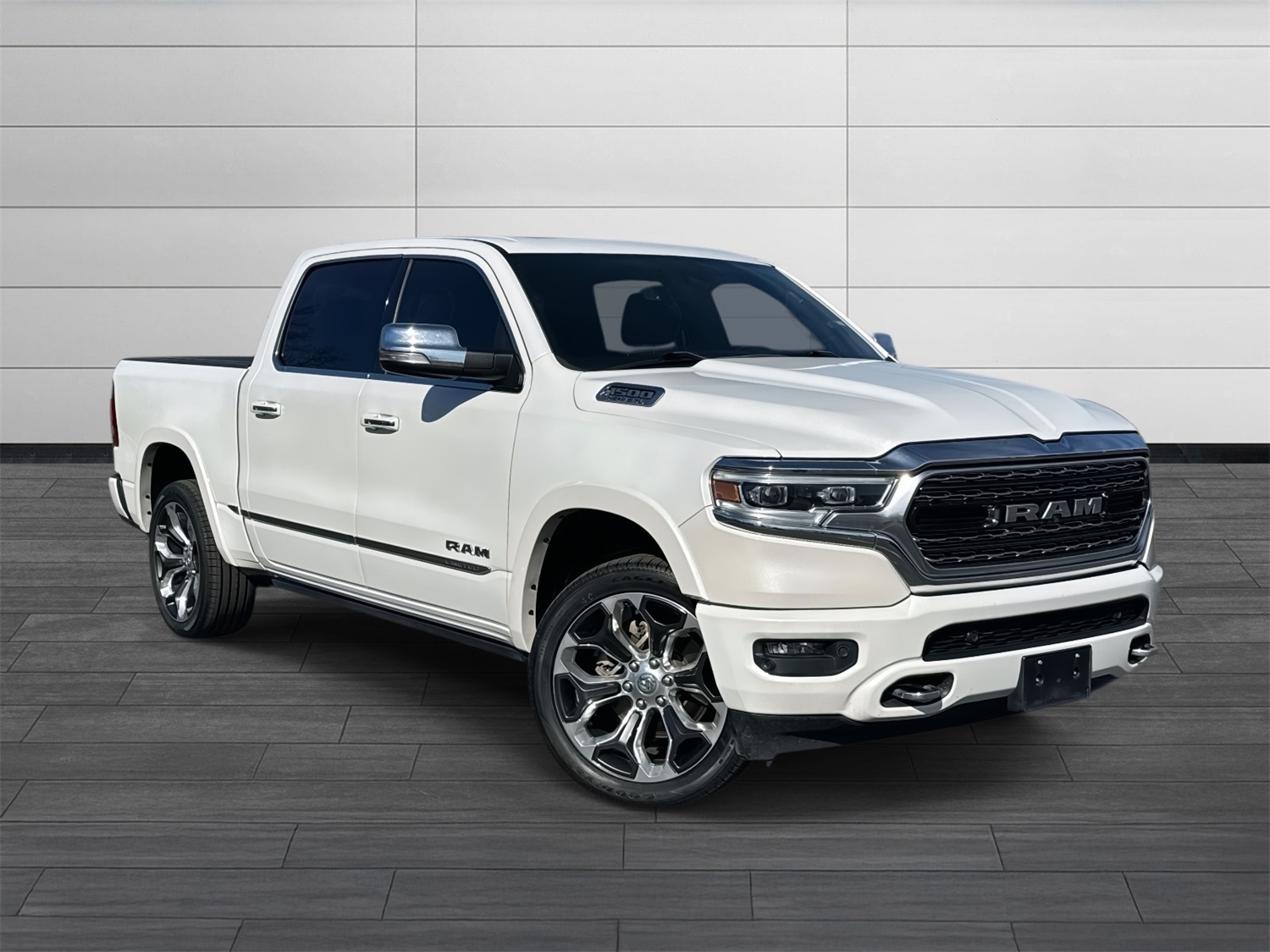 2019 RAM 1500 Limited Crew Cab 4WD