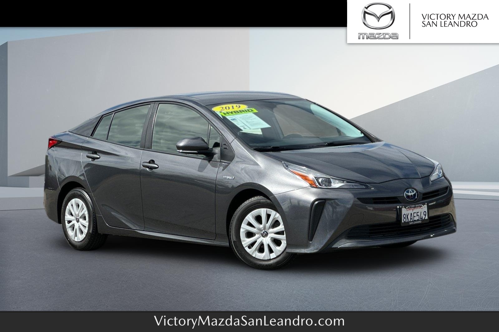 2019 Toyota Prius L Eco FWD