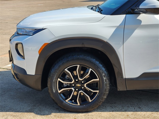 2023 Chevrolet TrailBlazer ACTIV White at AutoSavvy Houston Northwest