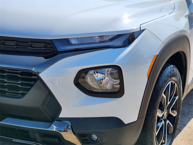 2023 Chevrolet TrailBlazer ACTIV White at AutoSavvy Houston Northwest