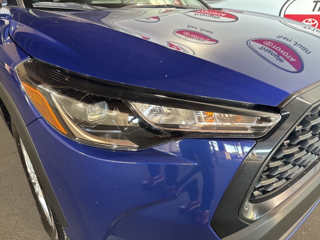 Thumbnail: 2024 Toyota Corolla Cross - 10