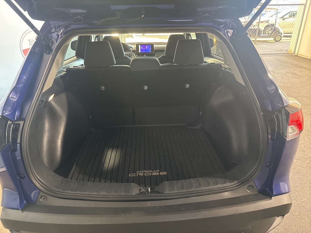 Thumbnail: 2024 Toyota Corolla Cross - 23