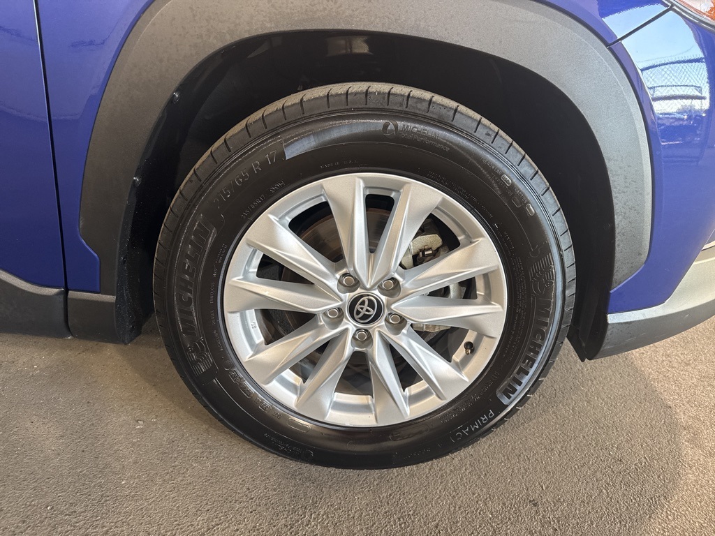 Thumbnail: 2024 Toyota Corolla Cross - 7