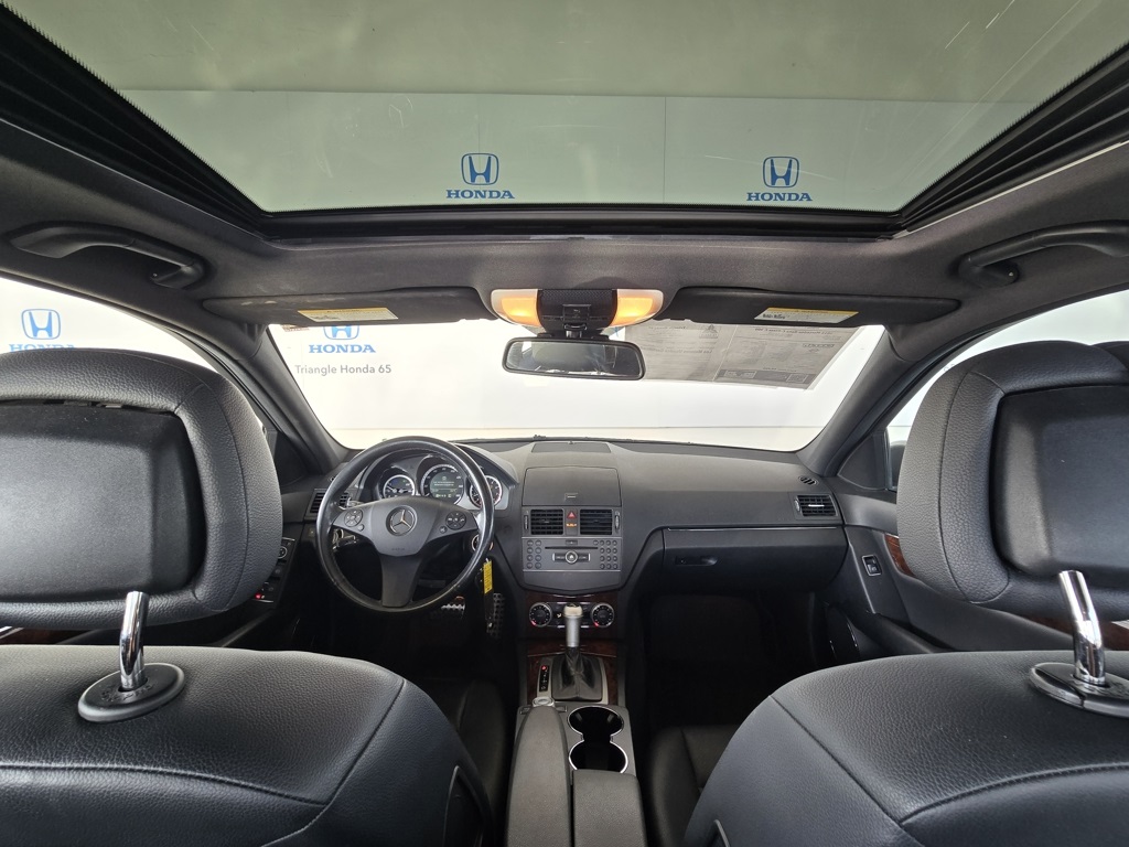 Thumbnail: 2011 Mercedes-Benz C-Class - 10