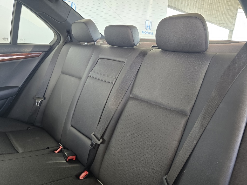 Thumbnail: 2011 Mercedes-Benz C-Class - 18