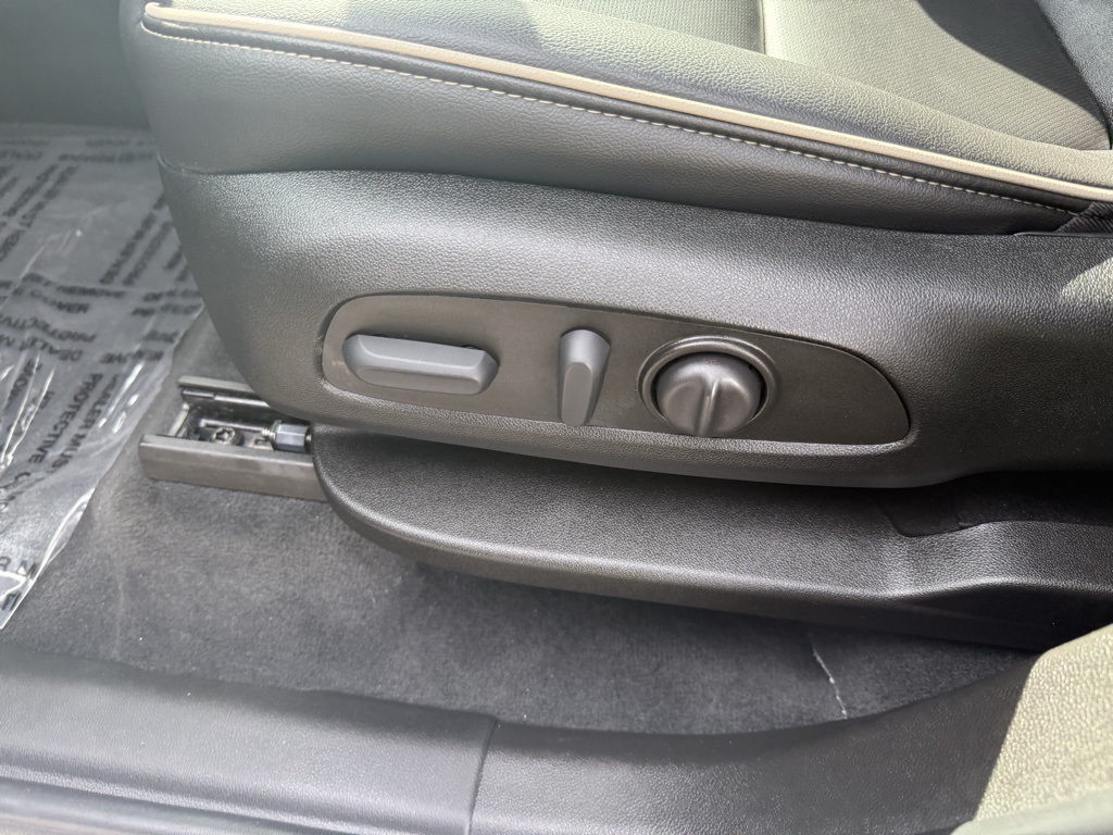 2023 Chevrolet Traverse Premier White at Wharton Ford