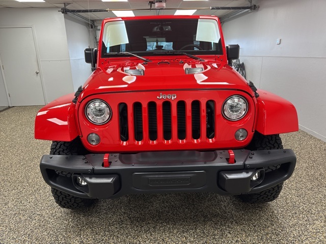 2017 Jeep Wrangler Unlimited Rubicon photo 2