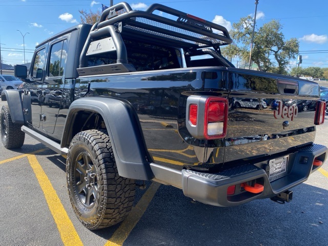 Used Car 2021 Jeep Gladiator  Mojave For Sale Under $40,000 In San Antonio, Texas