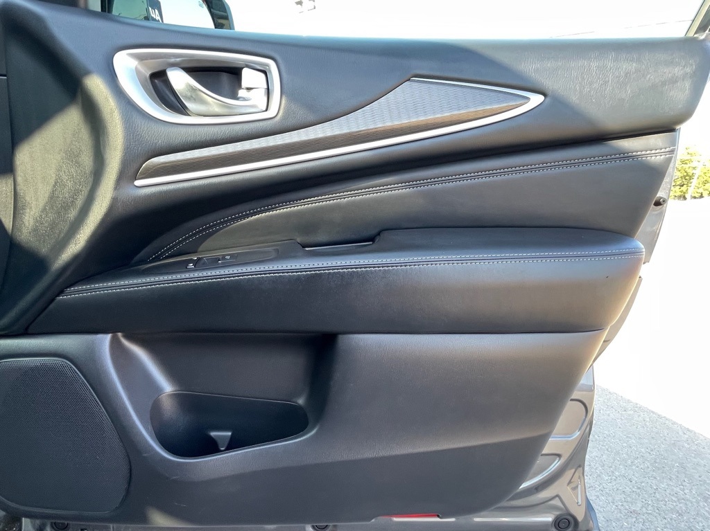 2017 INFINITI QX60 Base Gray at Emmons Autoplex