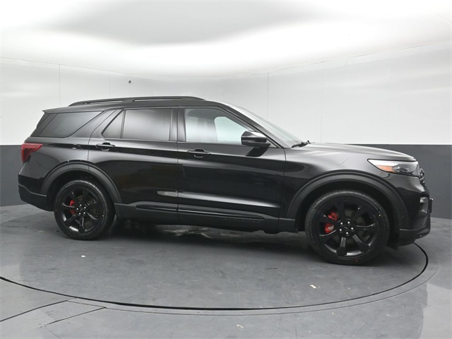 2022 Ford Explorer ST AWD