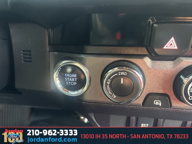 Used Car 2018 Toyota Tacoma  Trd Off-road For Sale Under $30,000 In San Antonio, Texas