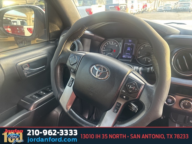 Used Car 2018 Toyota Tacoma  Trd Off-road For Sale Under $30,000 In San Antonio, Texas