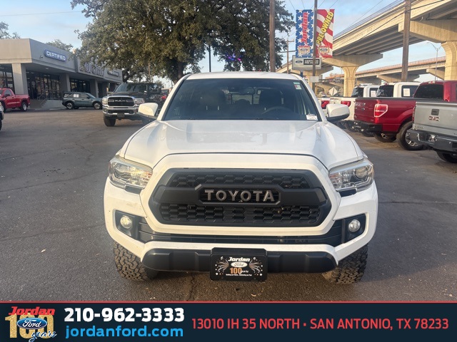 Used Car 2018 Toyota Tacoma  Trd Off-road For Sale Under $30,000 In San Antonio, Texas