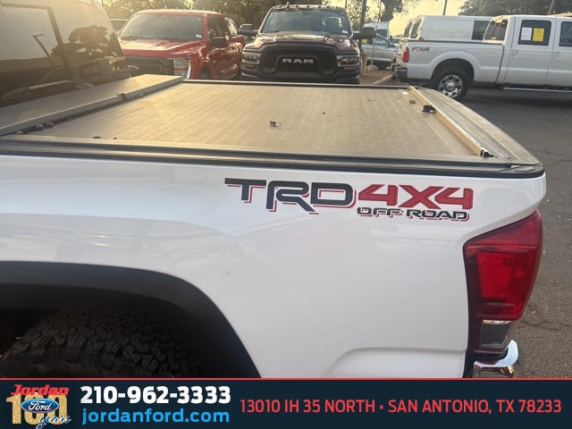 Used Car 2018 Toyota Tacoma  Trd Off-road For Sale Under $30,000 In San Antonio, Texas