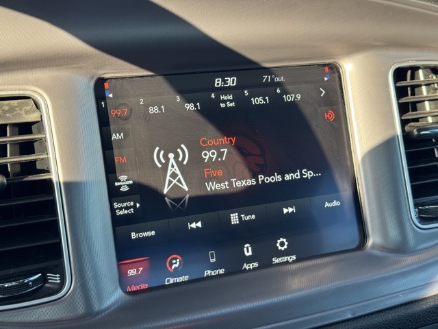 2017 Dodge Charger SXT photo 42
