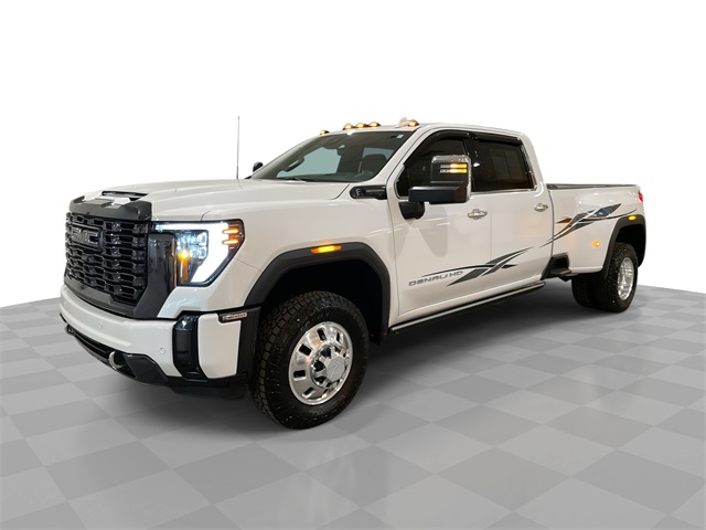2024 GMC Sierra 3500HD Denali Ultimate Crew Cab 4WD