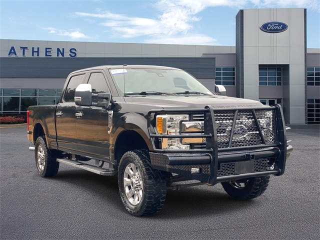 2017 Ford F-250 Super Duty Lariat Crew Cab 4WD