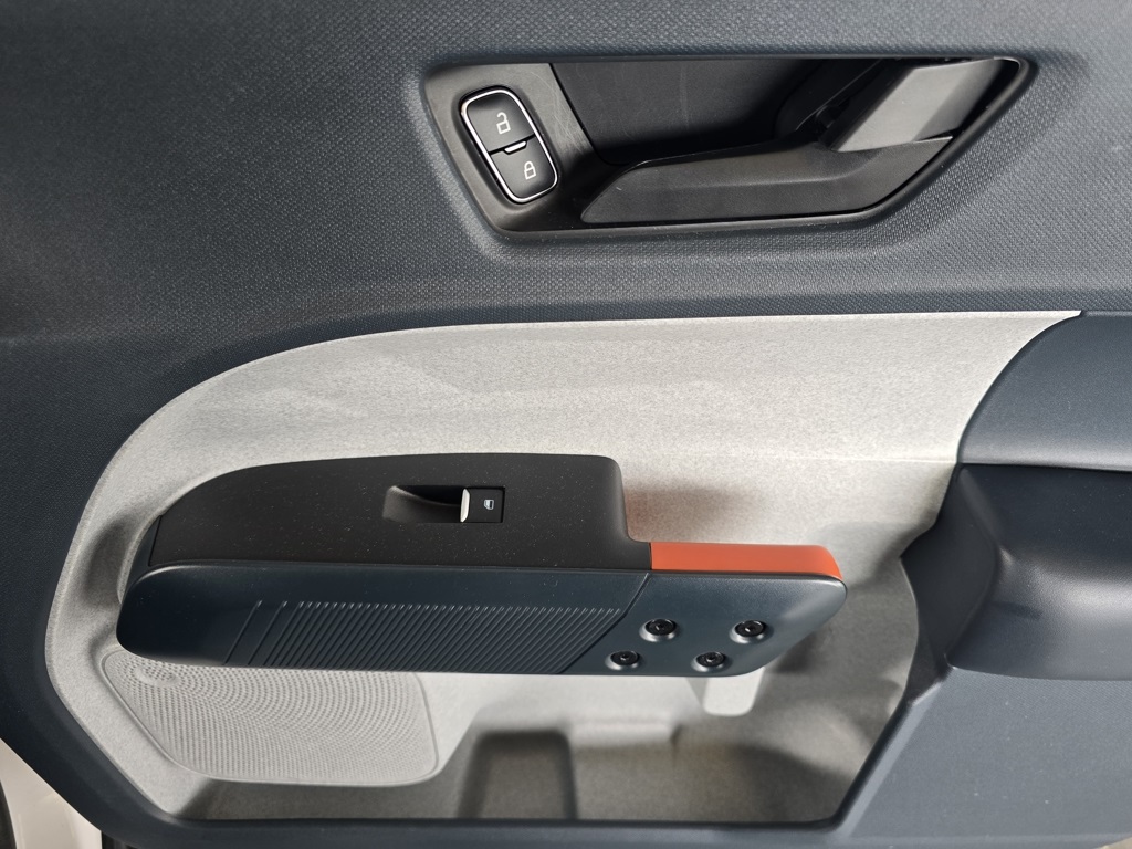 Thumbnail: 2022 Ford Maverick - 25