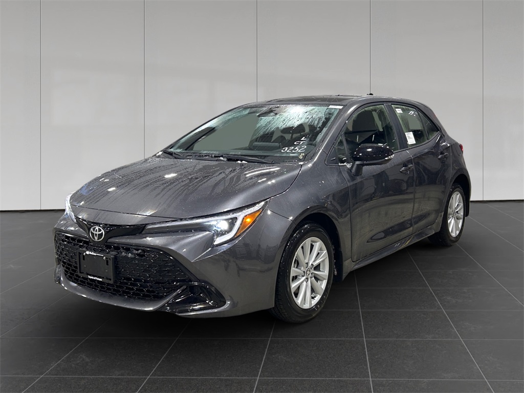 2026 Toyota Corolla Hatchback SE FWD