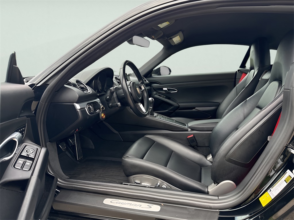 2017 Porsche 718 Cayman
