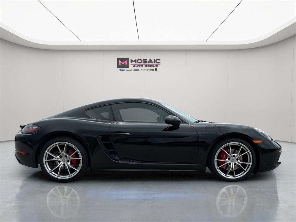 2017 Porsche 718 Cayman