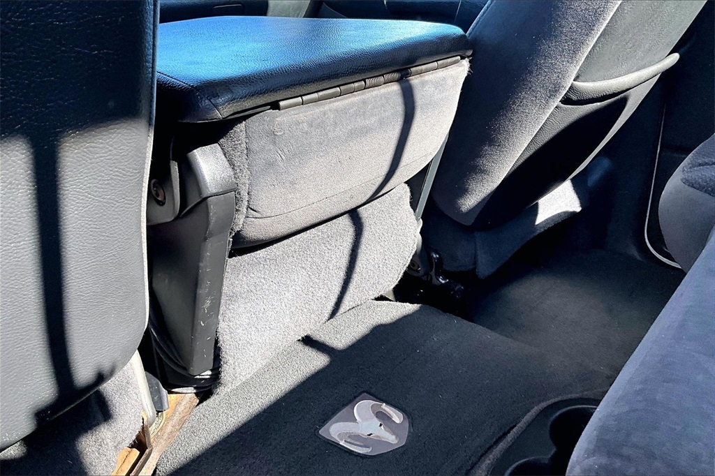 2005 Dodge Ram 2500 SLT White at DeMontrond Auto Country